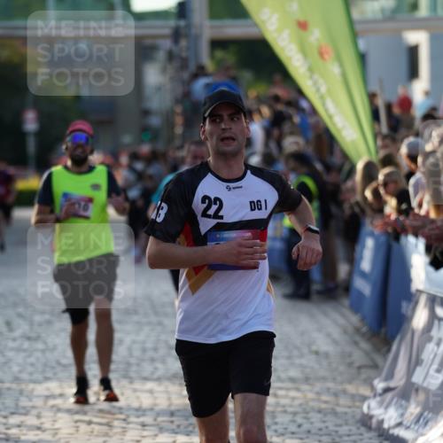 13.06.2025 - Holstenköstenlauf Felixshl http://msf.ph/oto/7922729 13.06.2025 19:50:05 Laufen 2015, 2215, 2545, 2810, 2845 meine-sportfotos.de