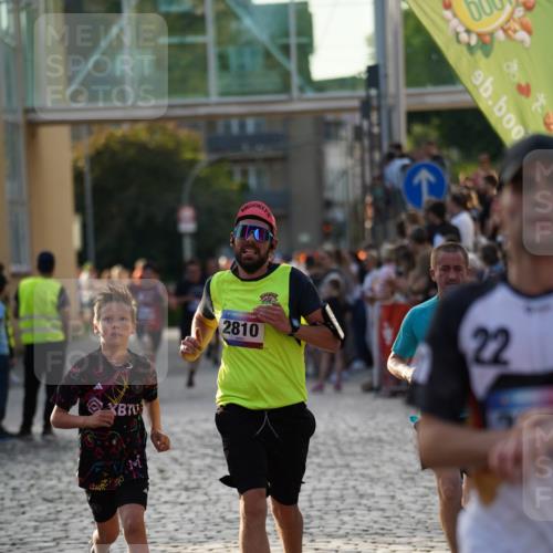 13.06.2025 - Holstenköstenlauf Felixshl http://msf.ph/oto/7922733 13.06.2025 19:50:06 Laufen 2015, 2215, 2545, 2810, 2845 meine-sportfotos.de