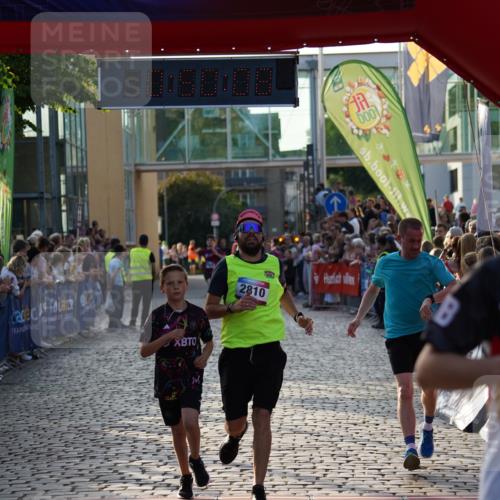 13.06.2025 - Holstenköstenlauf Felixshl http://msf.ph/oto/7922742 13.06.2025 19:50:07 Laufen 2015, 2215, 2545, 2810, 2845 meine-sportfotos.de