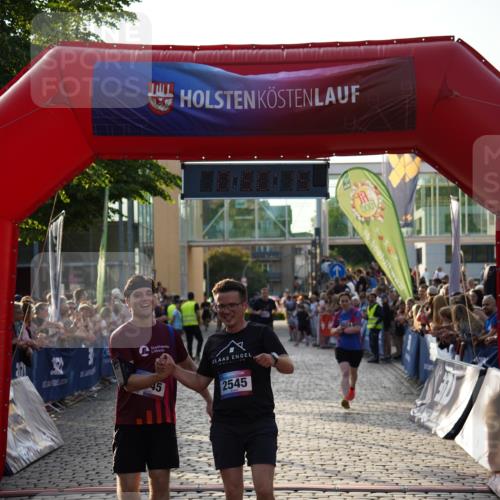 13.06.2025 - Holstenköstenlauf Felixshl http://msf.ph/oto/7922774 13.06.2025 19:50:14 Laufen 2024, 2545, 2823, 2845, 3115 meine-sportfotos.de