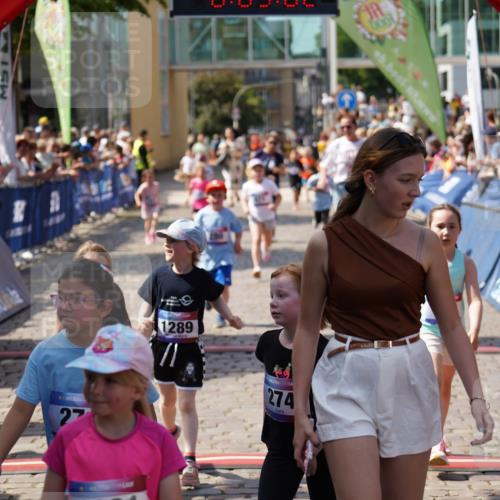 13.06.2025 - Holstenköstenlauf Felixshl http://msf.ph/oto/7922798 13.06.2025 15:39:02 Laufen 86, 185, 186, 280, 671, 822, 823, 832, 950, 1289, 1852, 1877 meine-sportfotos.de