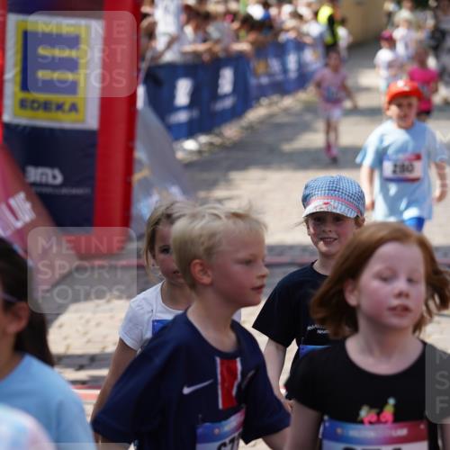 13.06.2025 - Holstenköstenlauf Felixshl http://msf.ph/oto/7922803 13.06.2025 15:39:04 Laufen 13, 86, 185, 186, 280, 561, 671, 822, 823, 832, 950, 1289, 1852, 1877 meine-sportfotos.de
