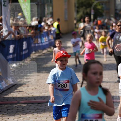 13.06.2025 - Holstenköstenlauf Felixshl http://msf.ph/oto/7922810 13.06.2025 15:39:06 Laufen 13, 86, 185, 186, 280, 561, 571, 671, 822, 823, 1291, 1852, 1877 meine-sportfotos.de