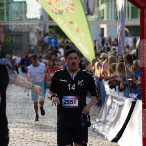 13.06.2025 - Holstenköstenlauf Felixshl http://msf.ph/oto/7922826 13.06.2025 19:50:28 Laufen 2390, 2551, 2631, 2863, 3117, 3652, 3666 meine-sportfotos.de