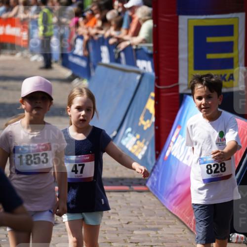 13.06.2025 - Holstenköstenlauf Felixshl http://msf.ph/oto/7922867 13.06.2025 15:39:20 Laufen 47, 277, 820, 828, 1436, 1445, 1853 meine-sportfotos.de