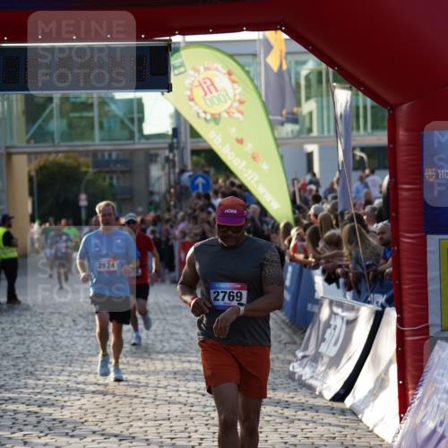 13.06.2025 - Holstenköstenlauf Felixshl http://msf.ph/oto/7922879 13.06.2025 19:50:43 Laufen 2598, 2769, 2824, 3016, 3144, 3587, 3601 meine-sportfotos.de