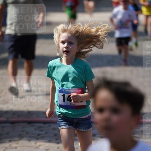 13.06.2025 - Holstenköstenlauf Felixshl http://msf.ph/oto/7922880 13.06.2025 15:39:24 Laufen 70, 277, 568, 820, 1200, 1436, 1445 meine-sportfotos.de