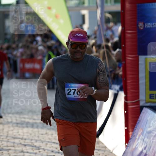 13.06.2025 - Holstenköstenlauf Felixshl http://msf.ph/oto/7922883 13.06.2025 19:50:44 Laufen 2598, 2724, 2769, 2824, 3016, 3144 meine-sportfotos.de