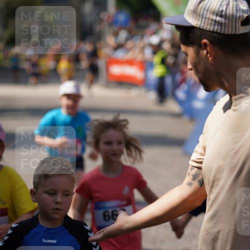 13.06.2025 - Holstenköstenlauf Felixshl http://msf.ph/oto/7922932 13.06.2025 15:39:35 Laufen 90, 568, 668, 669, 1200 meine-sportfotos.de