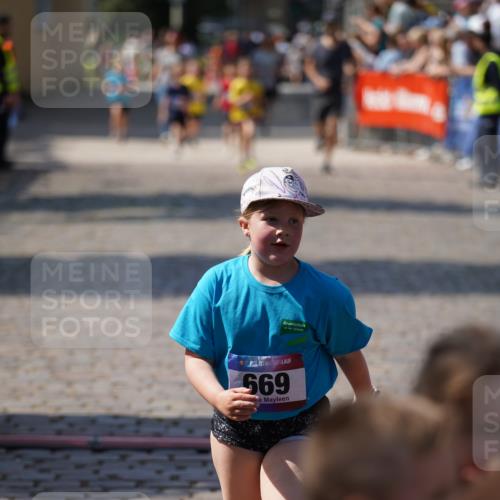 13.06.2025 - Holstenköstenlauf Felixshl http://msf.ph/oto/7922937 13.06.2025 15:39:37 Laufen 90, 668, 669 meine-sportfotos.de