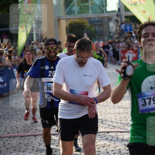 13.06.2025 - Holstenköstenlauf Felixshl http://msf.ph/oto/7922940 13.06.2025 19:50:58 Laufen 2003, 2674, 2698, 2739, 2835, 3081, 3120, 3582, 3621, 3627, 3796, 3928 meine-sportfotos.de