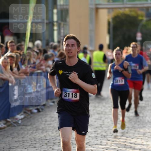 13.06.2025 - Holstenköstenlauf Felixshl http://msf.ph/oto/7922976 13.06.2025 19:51:16 Laufen 2434, 2759, 3118, 3130, 3805, 3810 meine-sportfotos.de