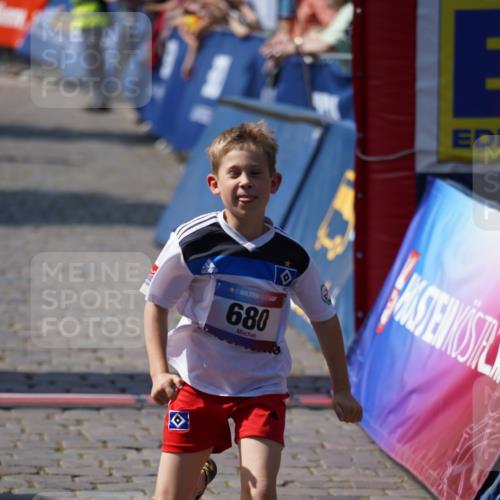 13.06.2025 - Holstenköstenlauf Felixshl http://msf.ph/oto/7922997 13.06.2025 15:39:56 Laufen 559, 680, 1194 meine-sportfotos.de