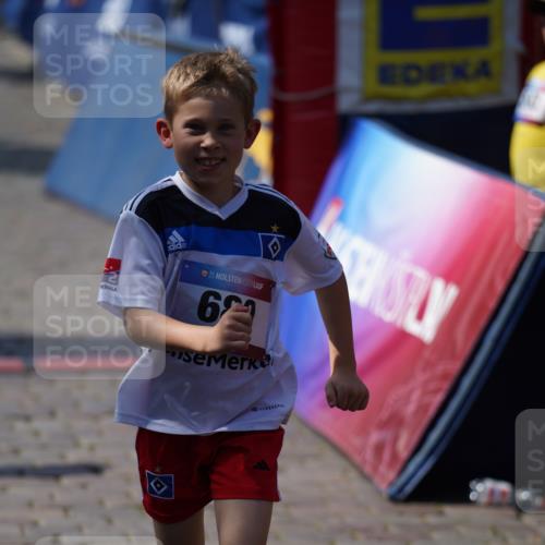 13.06.2025 - Holstenköstenlauf Felixshl http://msf.ph/oto/7923003 13.06.2025 15:39:56 Laufen 559, 680, 1194 meine-sportfotos.de