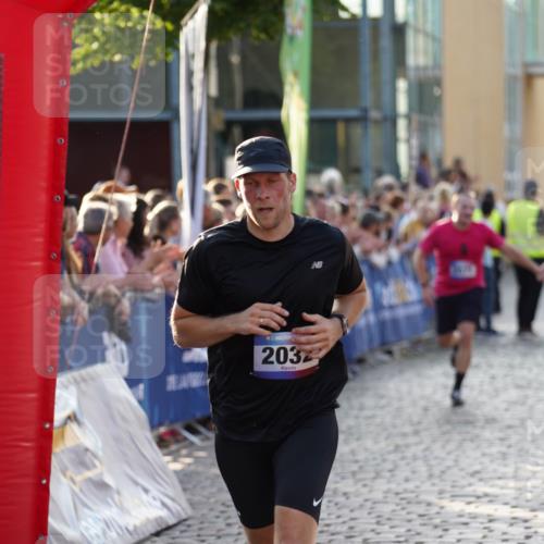 13.06.2025 - Holstenköstenlauf Felixshl http://msf.ph/oto/7923019 13.06.2025 19:51:27 Laufen 2032, 2571, 2624, 2634, 3631 meine-sportfotos.de