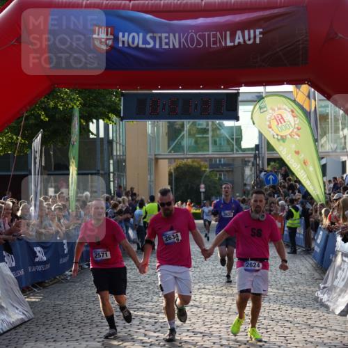 13.06.2025 - Holstenköstenlauf Felixshl http://msf.ph/oto/7923033 13.06.2025 19:51:30 Laufen 2032, 2571, 2624, 2634, 3631 meine-sportfotos.de