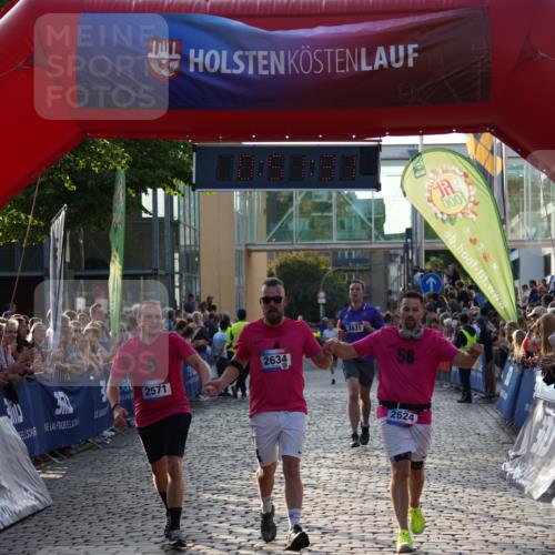 13.06.2025 - Holstenköstenlauf Felixshl http://msf.ph/oto/7923035 13.06.2025 19:51:30 Laufen 2032, 2571, 2624, 2634, 3631 meine-sportfotos.de