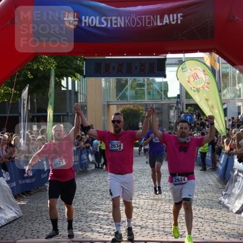 13.06.2025 - Holstenköstenlauf Felixshl http://msf.ph/oto/7923041 13.06.2025 19:51:30 Laufen 2032, 2571, 2624, 2634, 3631 meine-sportfotos.de