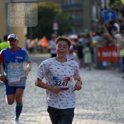 13.06.2025 - Holstenköstenlauf Felixshl http://msf.ph/oto/7923077 13.06.2025 19:51:40 Laufen 2126, 2190, 3214, 3247 meine-sportfotos.de