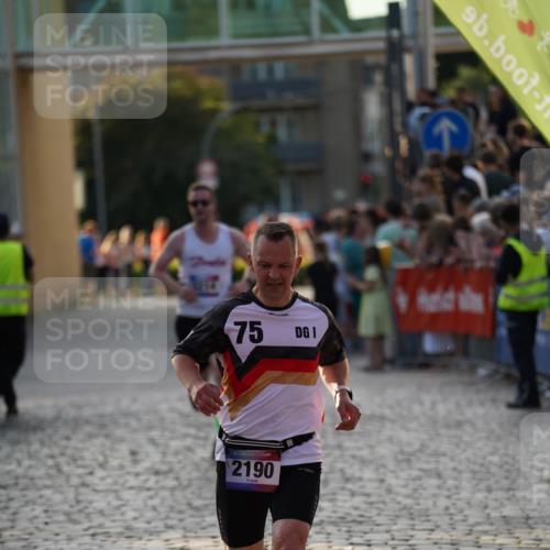 13.06.2025 - Holstenköstenlauf Felixshl http://msf.ph/oto/7923084 13.06.2025 19:51:43 Laufen 2126, 2190, 3214, 3247 meine-sportfotos.de