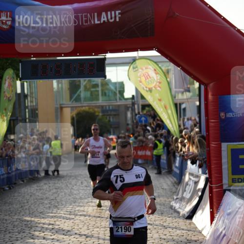 13.06.2025 - Holstenköstenlauf Felixshl http://msf.ph/oto/7923088 13.06.2025 19:51:45 Laufen 2126, 2190, 2818, 3214 meine-sportfotos.de