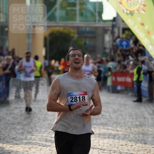 13.06.2025 - Holstenköstenlauf Felixshl http://msf.ph/oto/7923102 13.06.2025 19:51:54 Laufen 2818, 3220, 3620 meine-sportfotos.de