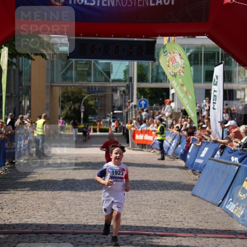 13.06.2025 - Holstenköstenlauf Felixshl http://msf.ph/oto/7923127 13.06.2025 15:40:41 Laufen 10, 1923 meine-sportfotos.de