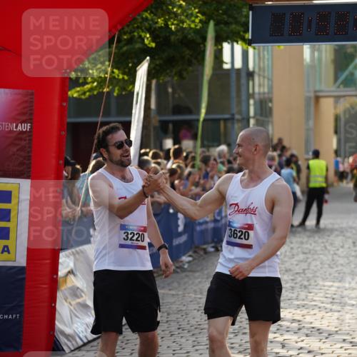 13.06.2025 - Holstenköstenlauf Felixshl http://msf.ph/oto/7923128 13.06.2025 19:52:02 Laufen 2437, 2524, 3220, 3594, 3620 meine-sportfotos.de