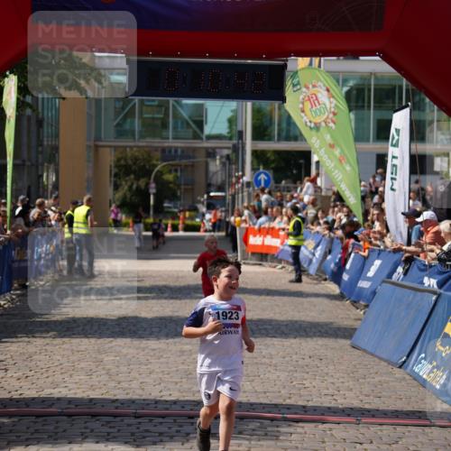 13.06.2025 - Holstenköstenlauf Felixshl http://msf.ph/oto/7923135 13.06.2025 15:40:42 Laufen 10, 1923 meine-sportfotos.de
