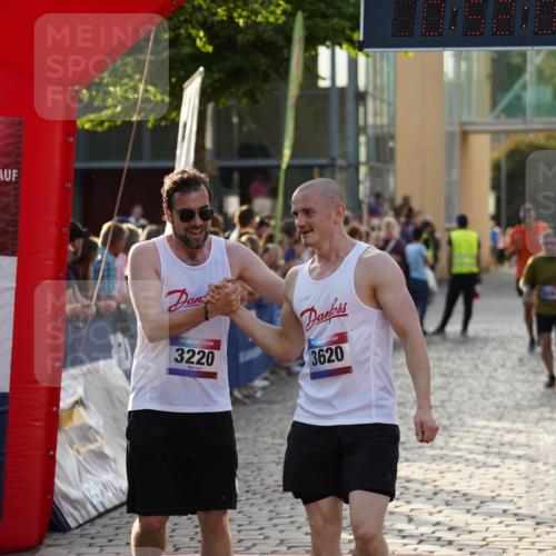13.06.2025 - Holstenköstenlauf Felixshl http://msf.ph/oto/7923136 13.06.2025 19:52:03 Laufen 2437, 2524, 3220, 3594, 3620 meine-sportfotos.de