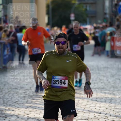 13.06.2025 - Holstenköstenlauf Felixshl http://msf.ph/oto/7923160 13.06.2025 19:52:06 Laufen 2437, 2524, 3594, 3913 meine-sportfotos.de