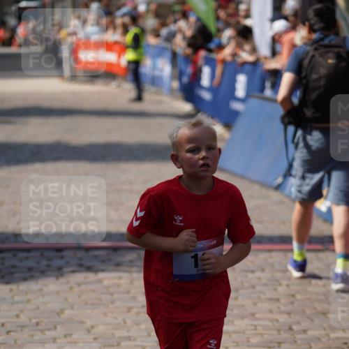13.06.2025 - Holstenköstenlauf Felixshl http://msf.ph/oto/7923161 13.06.2025 15:40:49 Laufen 10 meine-sportfotos.de