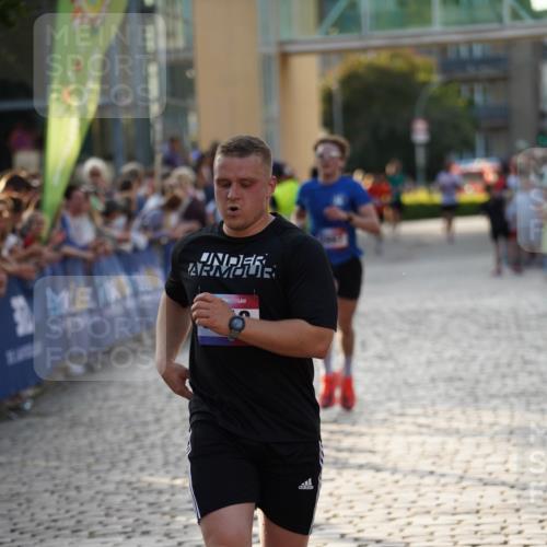 13.06.2025 - Holstenköstenlauf Felixshl http://msf.ph/oto/7923192 13.06.2025 19:52:13 Laufen 2437, 2524, 2997, 3913 meine-sportfotos.de