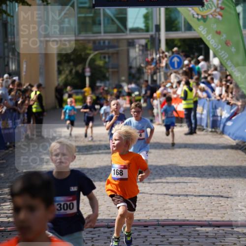 13.06.2025 - Holstenköstenlauf Felixshl http://msf.ph/oto/7923379 13.06.2025 16:06:15 Laufen 62, 168, 314, 319, 714, 952, 963, 1155, 1300, 1865, 1869 meine-sportfotos.de