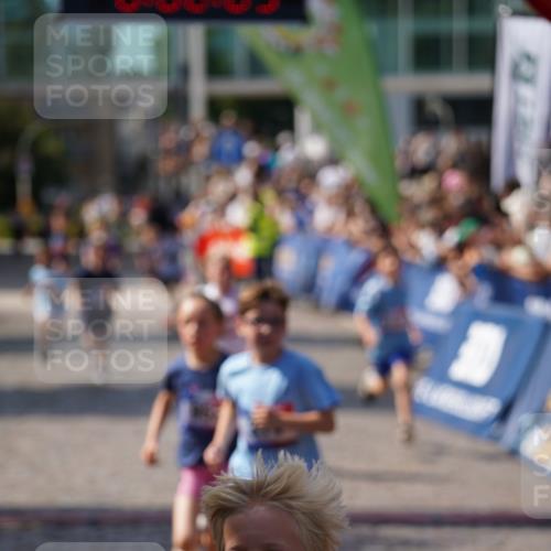 13.06.2025 - Holstenköstenlauf Felixshl http://msf.ph/oto/7923388 13.06.2025 16:06:18 Laufen 62, 168, 210, 314, 319, 714, 952, 1155, 1865, 1869 meine-sportfotos.de