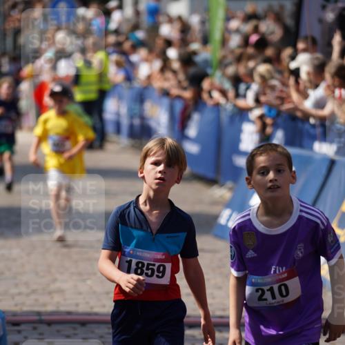 13.06.2025 - Holstenköstenlauf Felixshl http://msf.ph/oto/7923439 13.06.2025 16:06:29 Laufen 210, 449, 602, 1154, 1188, 1283, 1298, 1388, 1859 meine-sportfotos.de