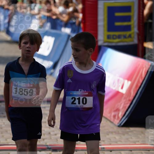 13.06.2025 - Holstenköstenlauf Felixshl http://msf.ph/oto/7923446 13.06.2025 16:06:31 Laufen 449, 587, 602, 1039, 1154, 1188, 1283, 1298, 1388, 1859 meine-sportfotos.de