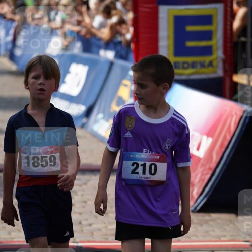 13.06.2025 - Holstenköstenlauf Felixshl http://msf.ph/oto/7923447 13.06.2025 16:06:31 Laufen 449, 587, 602, 1039, 1154, 1188, 1283, 1298, 1388, 1859 meine-sportfotos.de