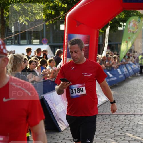 13.06.2025 - Holstenköstenlauf Felixshl http://msf.ph/oto/7923463 13.06.2025 19:53:50 Laufen 2476, 2722, 2929, 3063, 3189 meine-sportfotos.de