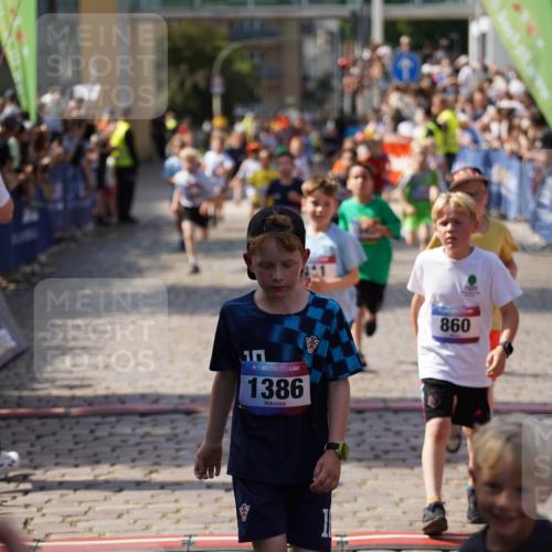 13.06.2025 - Holstenköstenlauf Felixshl http://msf.ph/oto/7923519 13.06.2025 16:06:52 Laufen 20, 75, 167, 305, 308, 311, 460, 591, 850, 855, 860, 957, 970, 1048, 1147, 1306, 1383, 1384, 1386, 1387, 1438, 1887, 1928 meine-sportfotos.de