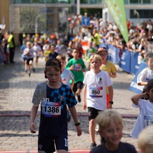 13.06.2025 - Holstenköstenlauf Felixshl http://msf.ph/oto/7923521 13.06.2025 16:06:52 Laufen 20, 75, 167, 305, 308, 311, 460, 591, 850, 855, 860, 957, 970, 1048, 1147, 1306, 1383, 1384, 1386, 1387, 1438, 1887, 1928 meine-sportfotos.de