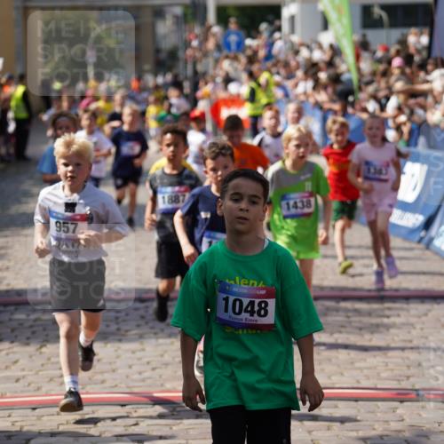 13.06.2025 - Holstenköstenlauf Felixshl http://msf.ph/oto/7923546 13.06.2025 16:06:57 Laufen 20, 75, 167, 305, 308, 452, 574, 585, 591, 716, 850, 855, 957, 970, 1043, 1048, 1306, 1383, 1389, 1438, 1887, 1928 meine-sportfotos.de