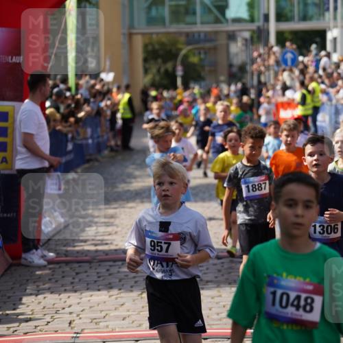 13.06.2025 - Holstenköstenlauf Felixshl http://msf.ph/oto/7923550 13.06.2025 16:06:58 Laufen 20, 26, 75, 167, 305, 306, 308, 452, 574, 585, 591, 592, 716, 850, 855, 957, 970, 1043, 1306, 1383, 1389, 1438, 1887, 1928 meine-sportfotos.de
