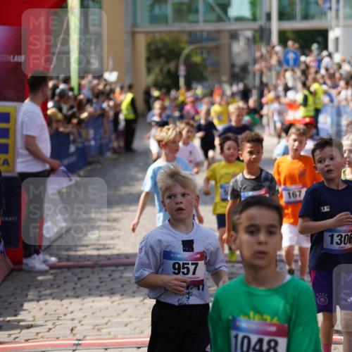 13.06.2025 - Holstenköstenlauf Felixshl http://msf.ph/oto/7923554 13.06.2025 16:06:58 Laufen 20, 26, 75, 167, 305, 306, 308, 452, 574, 585, 591, 592, 716, 850, 855, 957, 970, 1043, 1306, 1383, 1389, 1438, 1887, 1928 meine-sportfotos.de