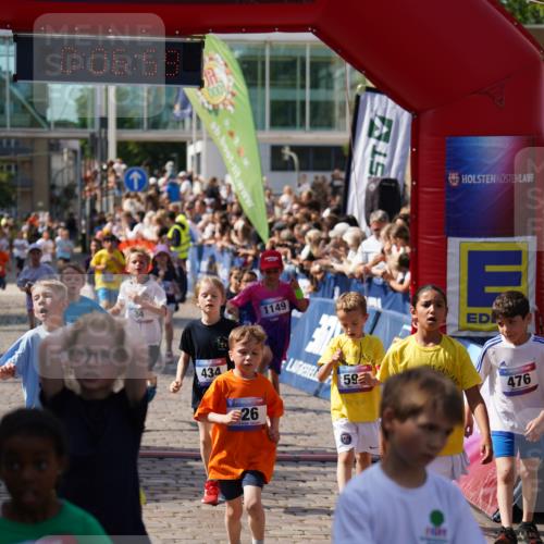 13.06.2025 - Holstenköstenlauf Felixshl http://msf.ph/oto/7923600 13.06.2025 16:07:08 Laufen 26, 34, 40, 124, 170, 306, 316, 434, 459, 467, 574, 575, 585, 592, 693, 699, 973, 1149, 1202, 1389 meine-sportfotos.de
