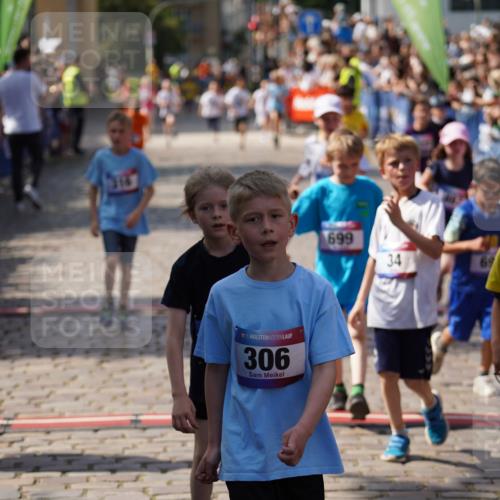 13.06.2025 - Holstenköstenlauf Felixshl http://msf.ph/oto/7923618 13.06.2025 16:07:11 Laufen 34, 40, 124, 170, 172, 315, 316, 434, 459, 467, 575, 693, 699, 863, 865, 973, 1149, 1202 meine-sportfotos.de