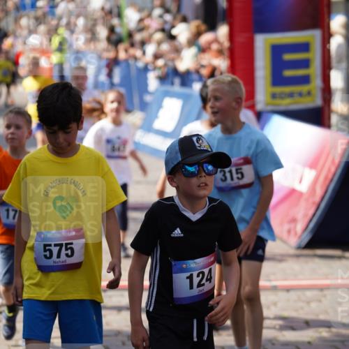13.06.2025 - Holstenköstenlauf Felixshl http://msf.ph/oto/7923647 13.06.2025 16:07:20 Laufen 53, 170, 172, 197, 298, 312, 315, 323, 579, 589, 688, 847, 863, 865, 1146, 1150, 1808 meine-sportfotos.de