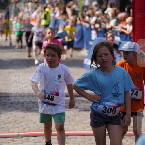 13.06.2025 - Holstenköstenlauf Felixshl http://msf.ph/oto/7923699 13.06.2025 16:07:35 Laufen 173, 174, 196, 301, 593, 595, 596, 601, 703, 842, 848, 953, 1045, 1286, 1313, 1382, 1873 meine-sportfotos.de