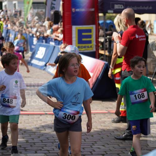 13.06.2025 - Holstenköstenlauf Felixshl http://msf.ph/oto/7923703 13.06.2025 16:07:36 Laufen 173, 196, 301, 593, 595, 596, 601, 703, 842, 848, 953, 1045, 1313, 1382, 1873 meine-sportfotos.de