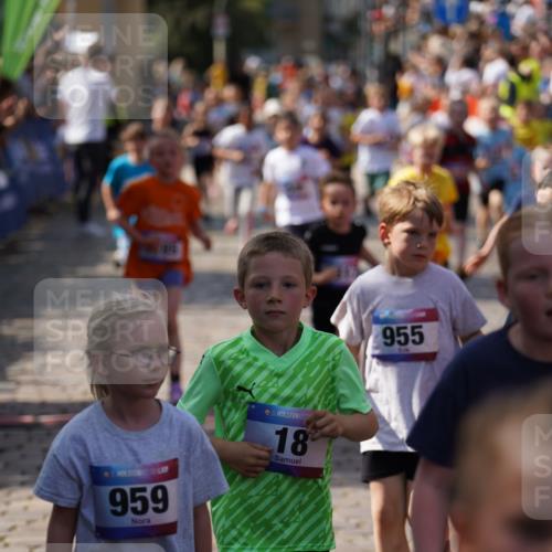 13.06.2025 - Holstenköstenlauf Felixshl http://msf.ph/oto/7923763 13.06.2025 16:07:53 Laufen 18, 175, 204, 304, 325, 432, 439, 442, 456, 458, 461, 464, 580, 581, 584, 588, 687, 706, 838, 846, 857, 955, 1037, 1041, 1183, 1184, 1185, 1187, 1206, 1301, 1817 meine-sportfotos.de